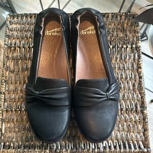 DANSKO women’s black leather bow belted casual slip on loafer size‎ 38